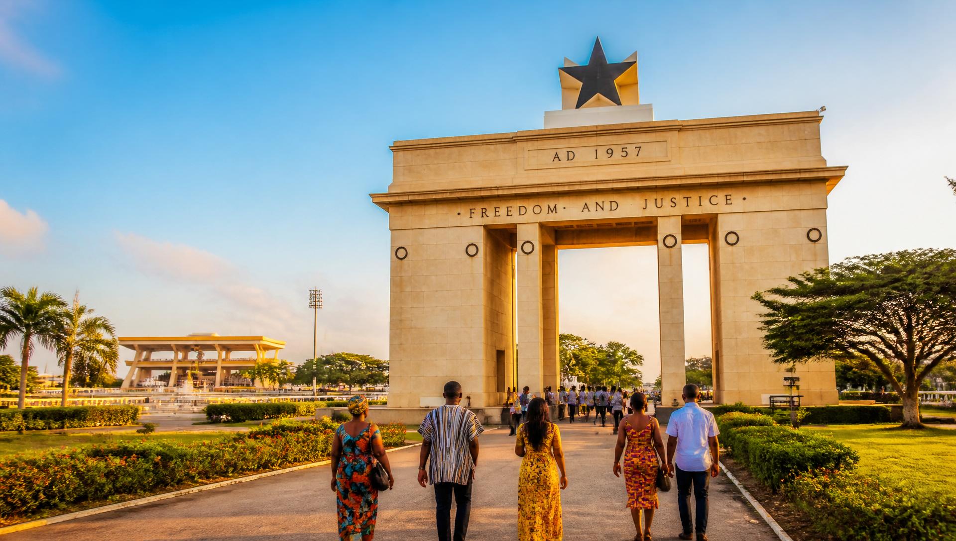 Ghana: Iconic Landmarks from Independence Arch to Cape Coast